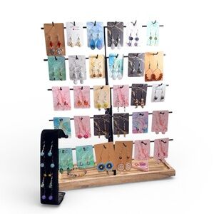 Earrings in show 😍